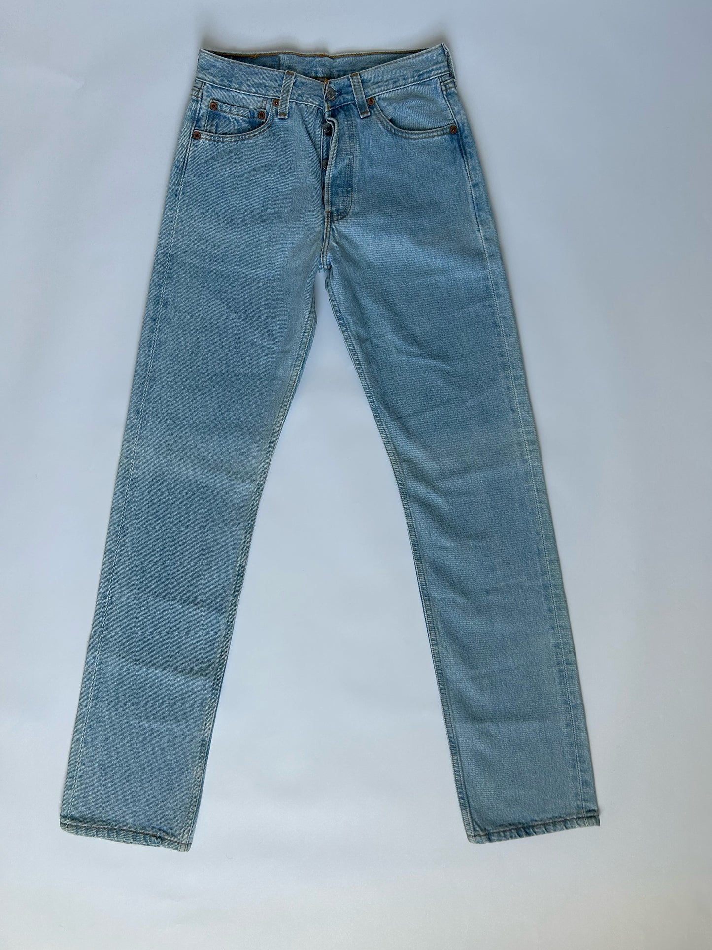 501 VINTAGE LEVI'S | SIZE 28