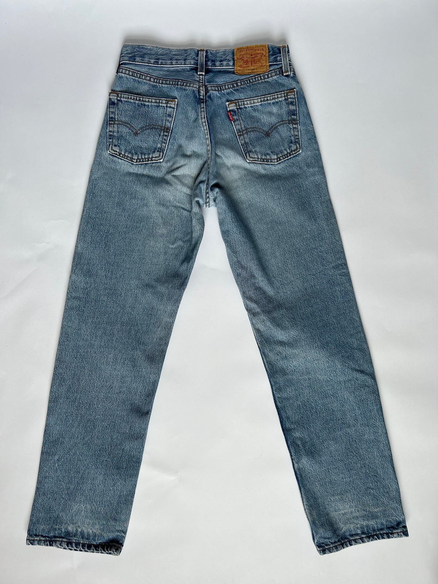 201 VINTAGE LEVI'S | SIZE 27