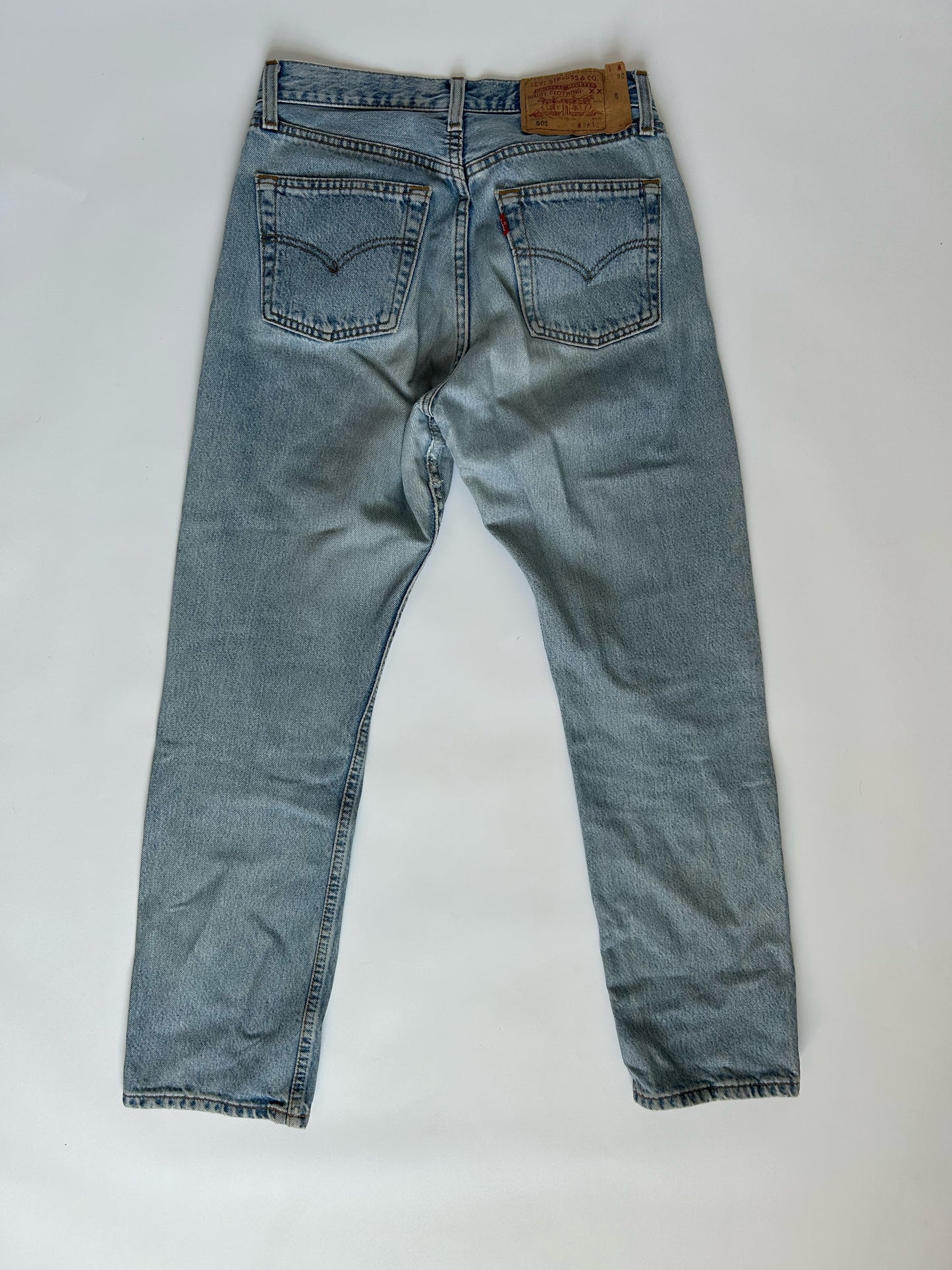 501 VINTAGE LEVI'S | SIZE 28